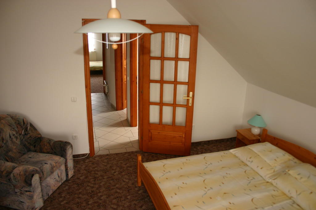 Abigel Thermal Apartman Bük Zimmer foto